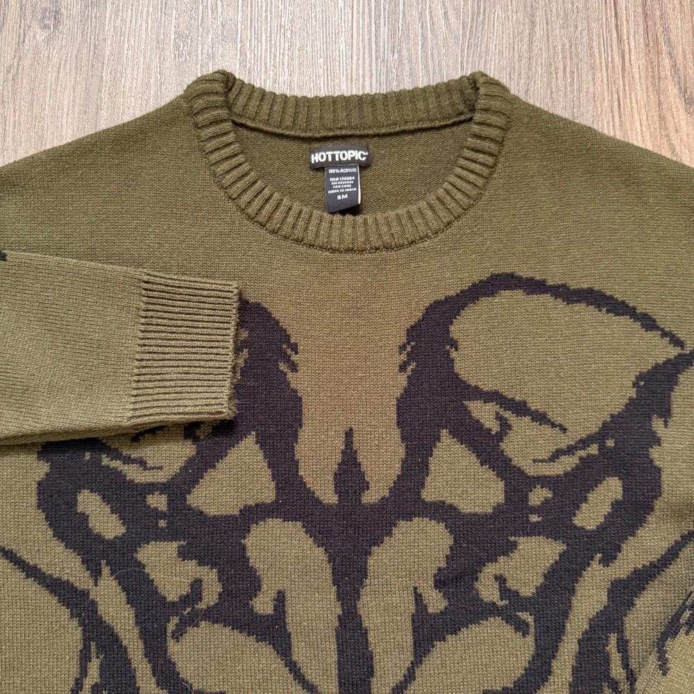 Hot Topic Mens Olive Green Graphic Knit Sweater Distressed Punk Goth Small